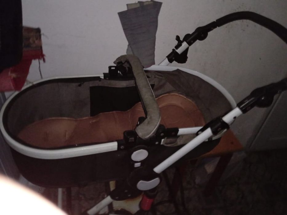 Продам коляску б/у