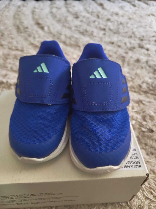 Vand Adidasi baieti nr.22 stare f buna int 13.5 pret 50 lei