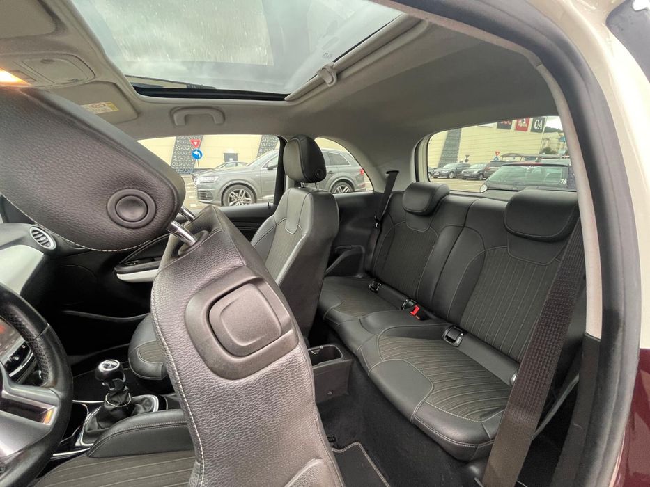 Vand OPEL ADAM An fabricație 2015