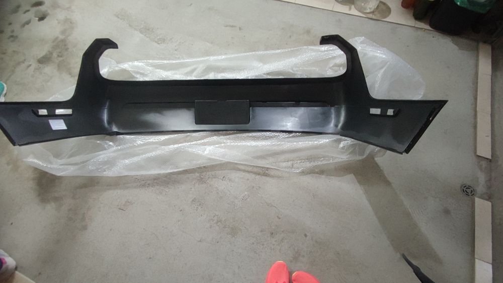 Задна броня Dodge Challenger