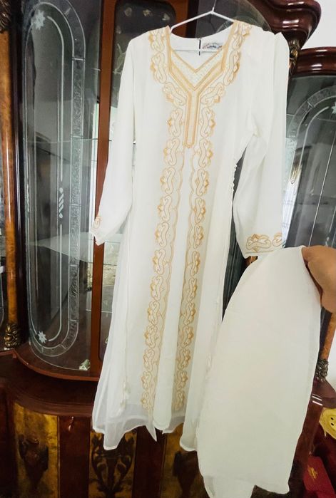 Новая платье с платком,Кийлмеген