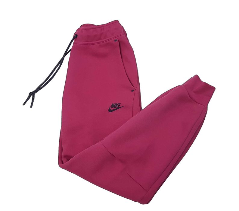 Nike Tech Fleece Jogger - Оригинално дамско долнище размер XS