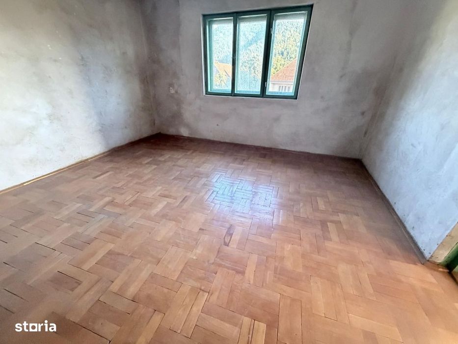 Apartament spațios  la casa- preț atractiv/COVASNA