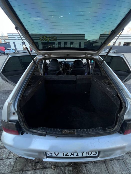 Продам ваз 2112 на ходу