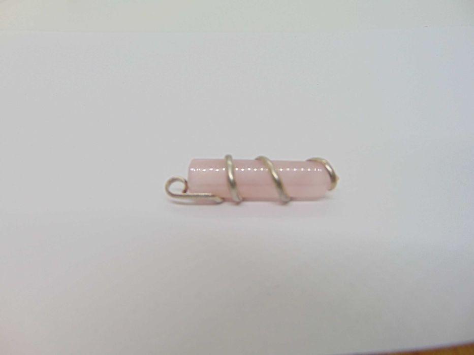 Pandantiv cristal quartz roz si argint