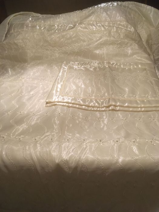 Cuvertura pat de lux pentru nunta