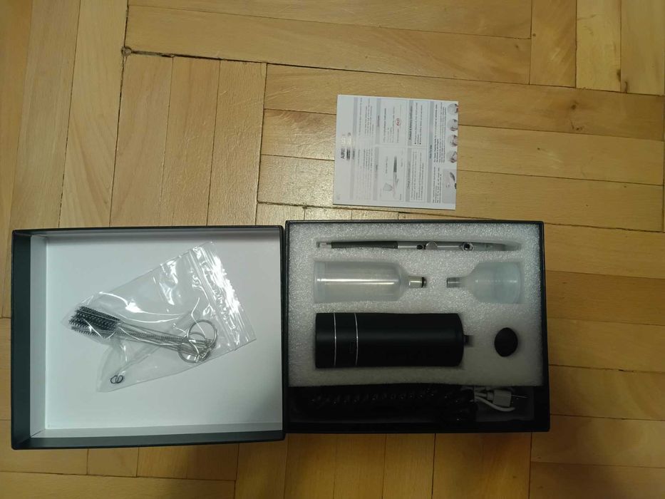 2 kituri aerograf, set 3 duze si triggere 0.2-0.3-0.5