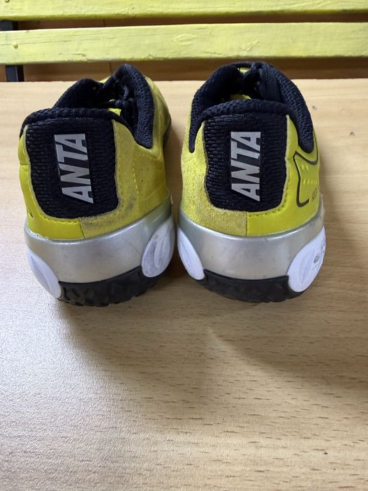 кроссовки фехтовальные ANTA