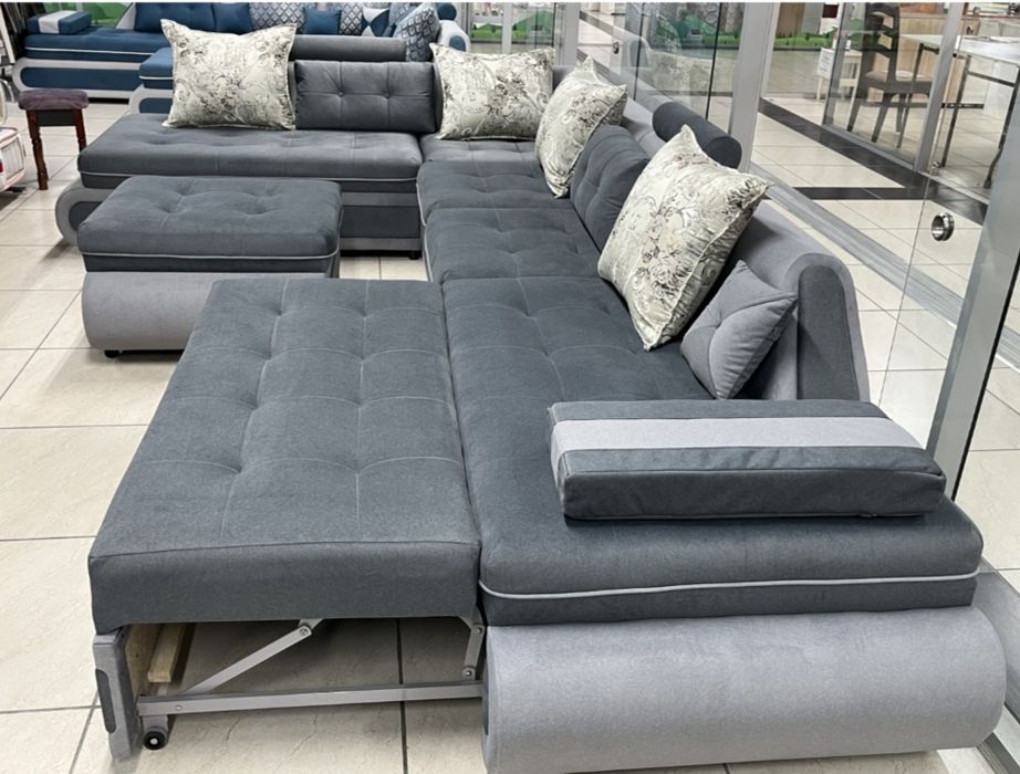 Продается диван угловой для гостиной