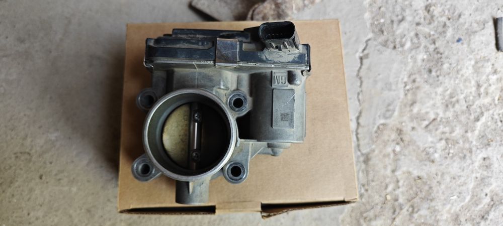 Дроссельный заслонка