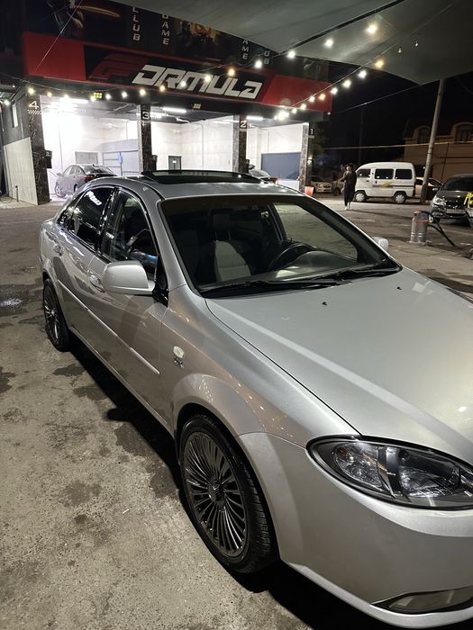 Продам свое авто ( джентра)