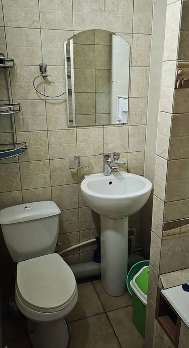 Аренда 2 хонали уй Массив Ялангач , Автосалон