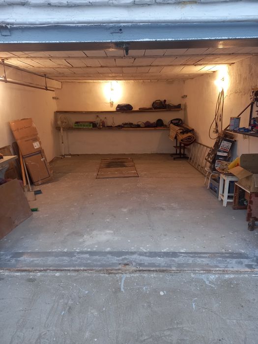 Продам гараж 5 колективе