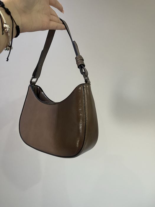 Нова чанта guess