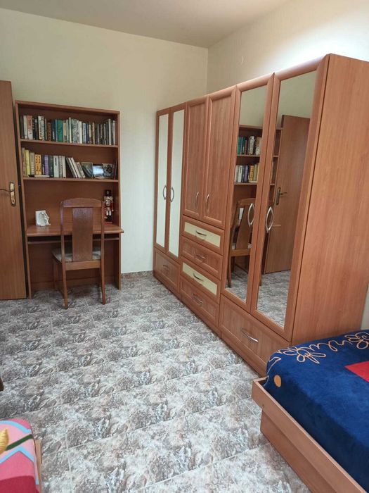 Дава се под наем Двустаен апартамент в Пловдив, Център - 50 кв.м за 380 € - Снимка #3