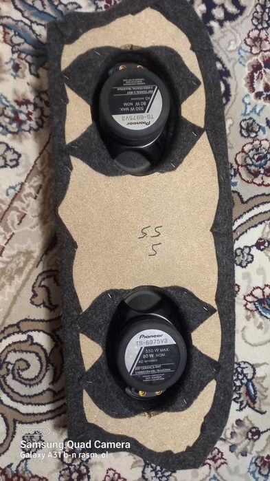 Kalonka sotiladi 550 vatlik podushka podogonniklari bilan birga