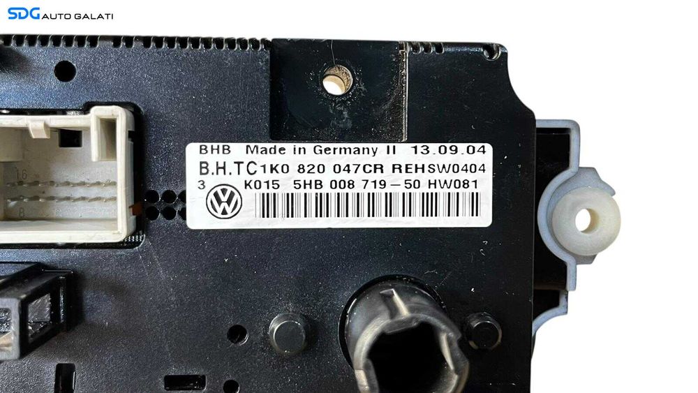 Panou Modul Unitate Comanda AC Aer Conditionat Clima Climatic Volkswagen Golf 5 Plus 2004 - 2008 Cod 1K0820047CR 5HB008719 [LC0587]