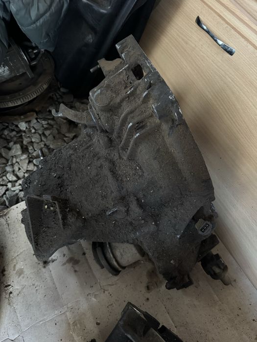 Продам коробку ваз 2115