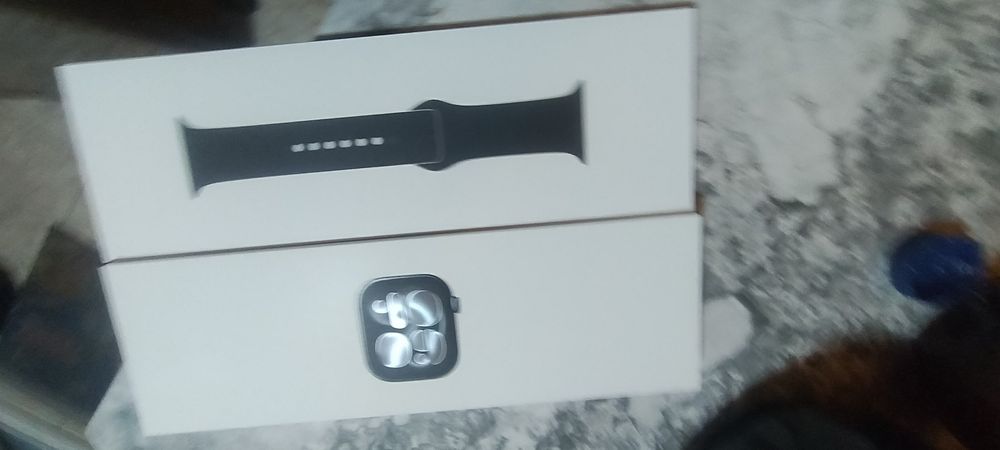 Vand Apple watch negru,sigilat