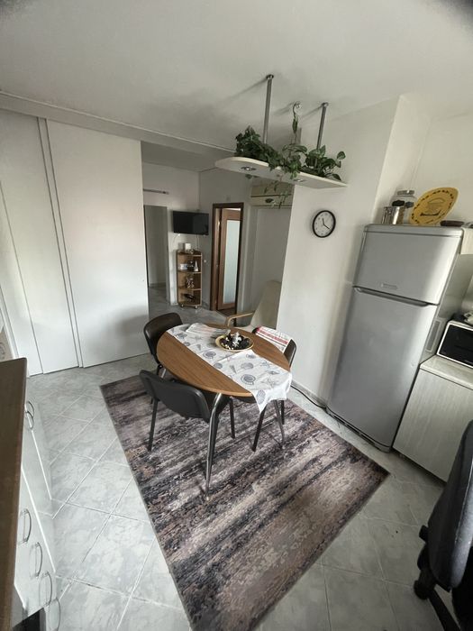 Caut colega /coleg de apartament Otopeni