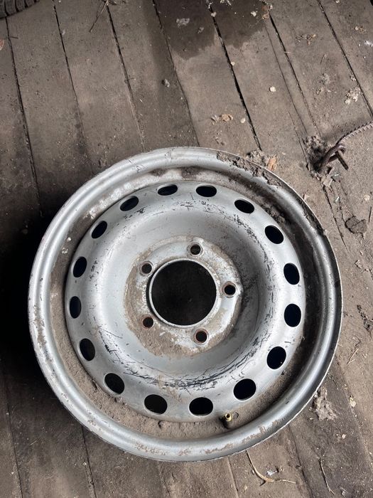 Железный диск Нива R16