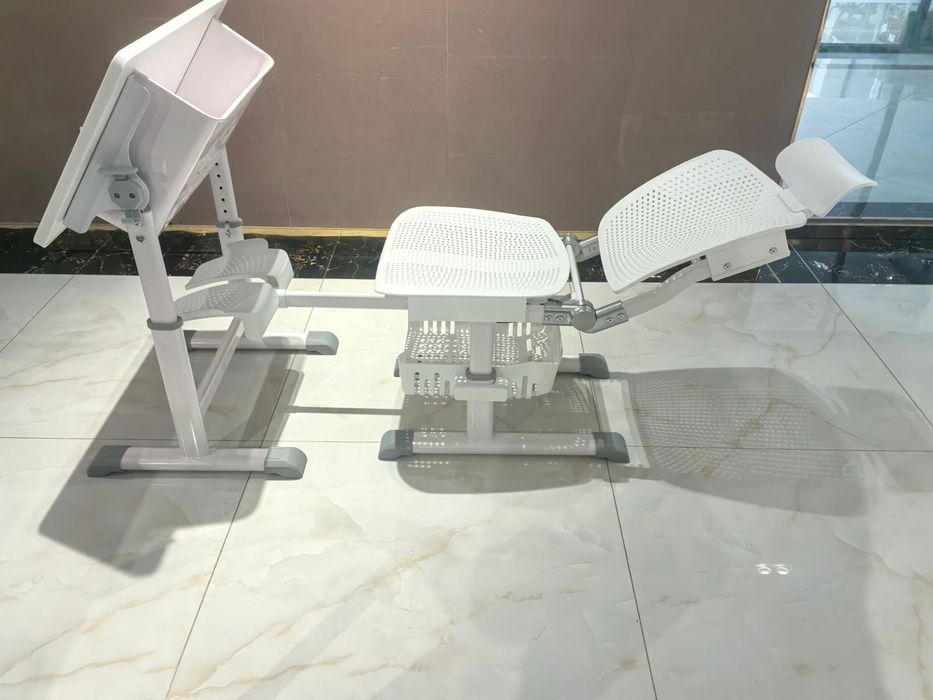 Продам комплект парта стул трансформер