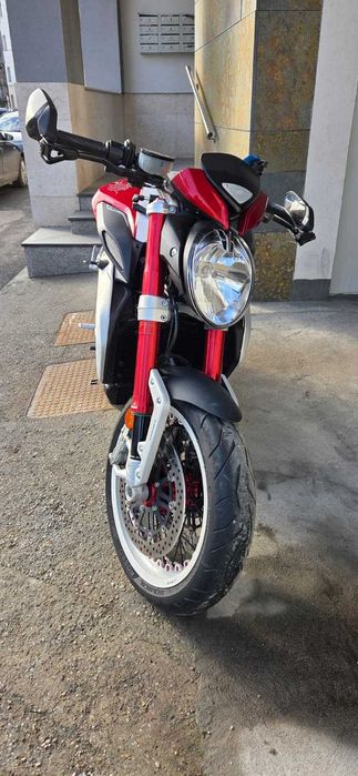 MV Agusta Brutale Dragster 800 RR