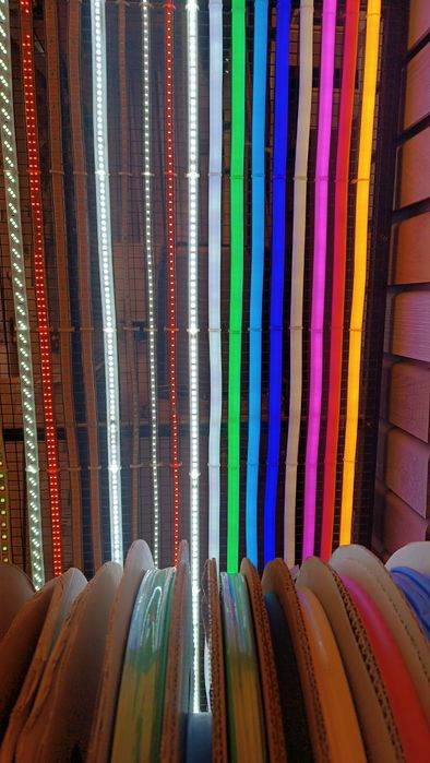 Светодиодная лента лэд, 12 - 24 волт, 220 ватт лэд лента, светильники