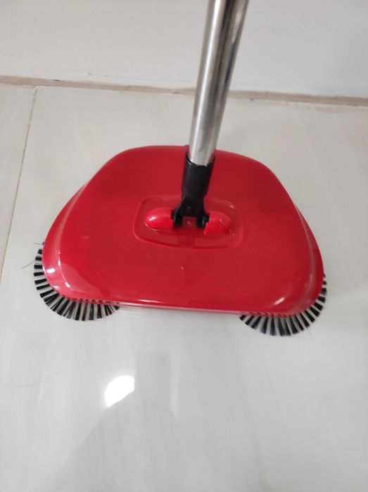 Продавам ръчна подочистачка