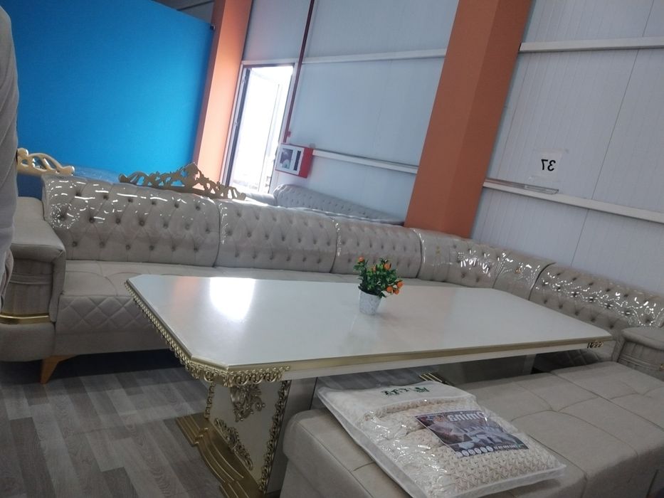 Sifatli va Zamonaviy Mebel — Buyurtma Asosida!