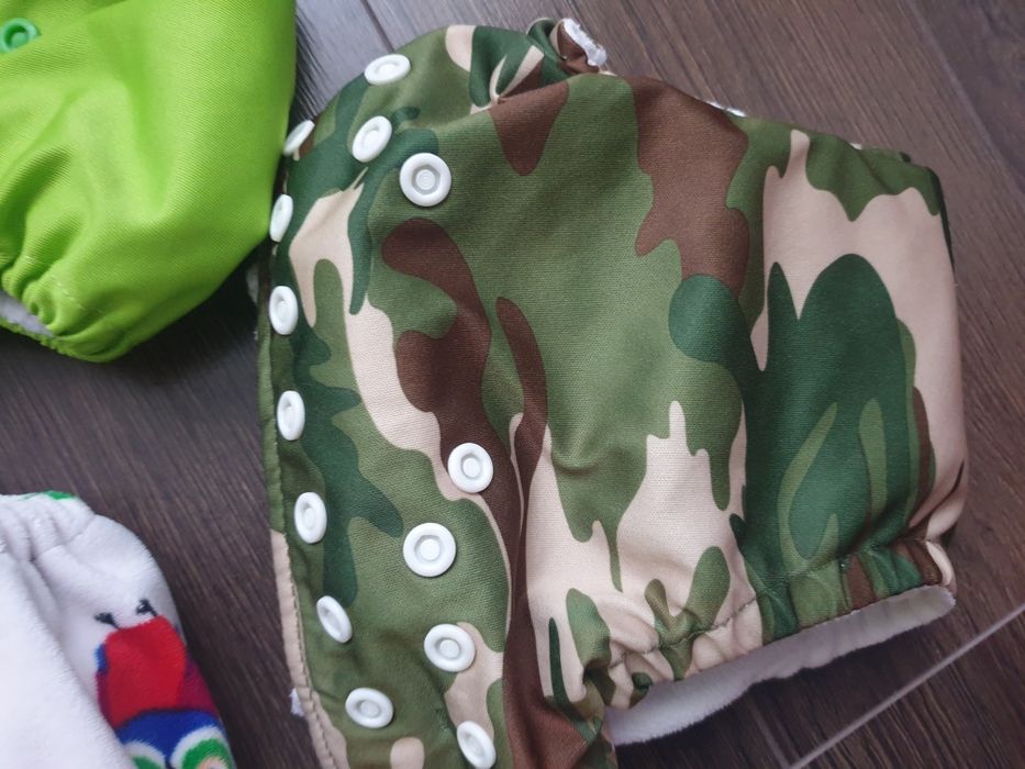 Scutece textile cu insertii