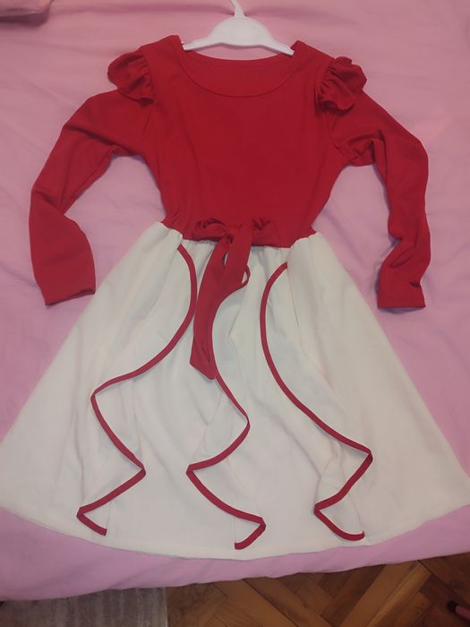 Детска празнична рокля!!!