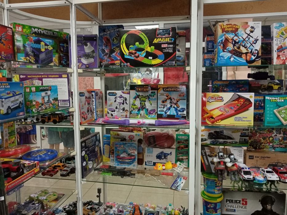 Продаётся отдел игрушки