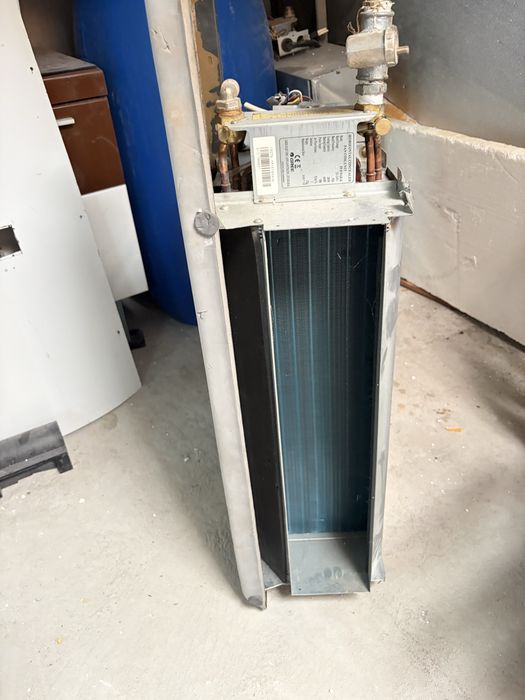 Воден конвектор GREE FP-51WAH-K – за отопление и охлаждане