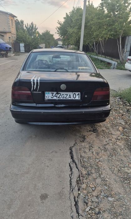 БМВ е39 2,5 автомат