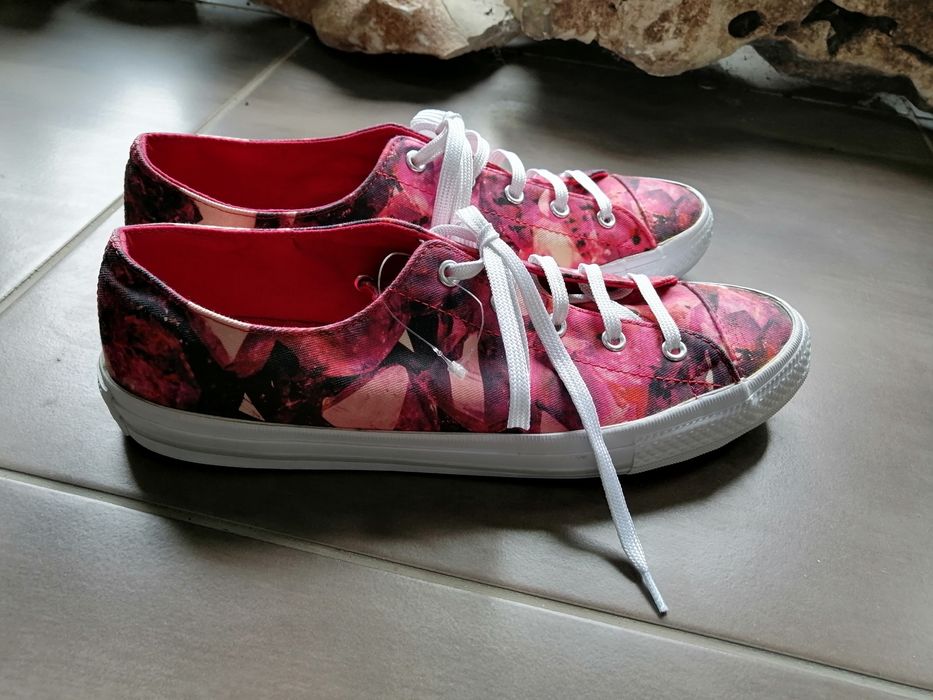Кецове на Converse 42,5размер- 30E