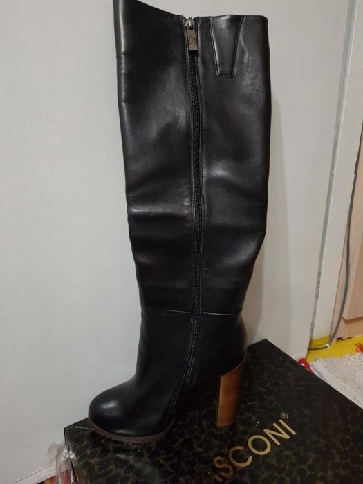 Продам зимние сапоги