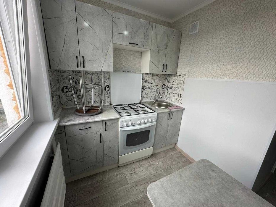 продам 2 комнатную квартиру