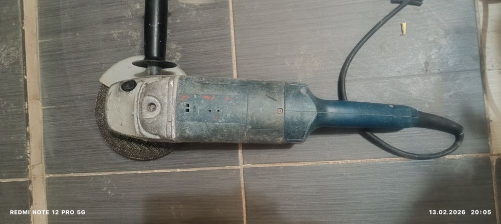 болгарка Bosch..