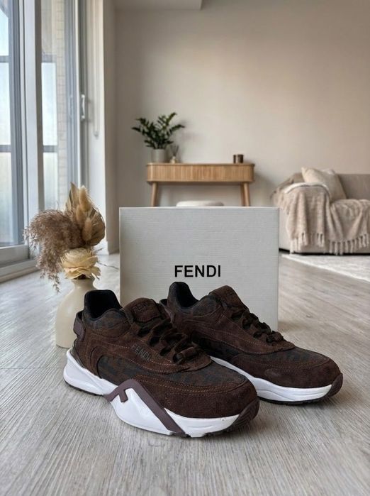 Adidasi F E N D I Flow Low Top