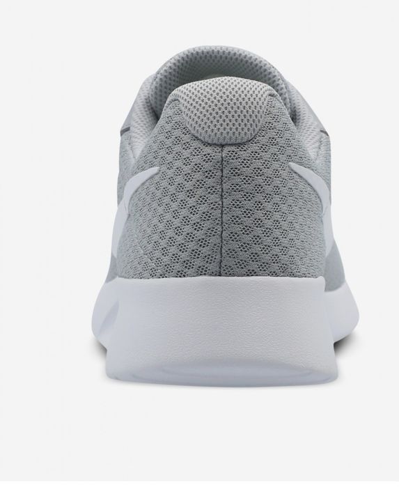 Nike новые кроссовки 44 размера.оригинал.