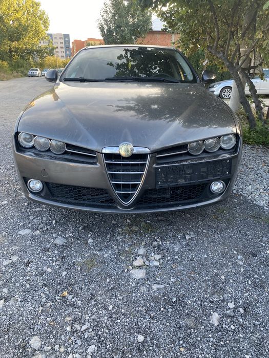 Alfa Romeo 2.4 JTD на части