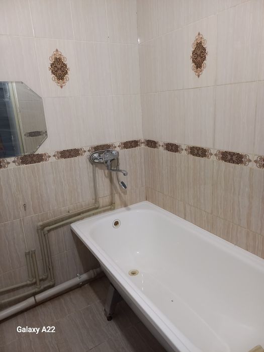 сдам 1 ком.кв помесечно