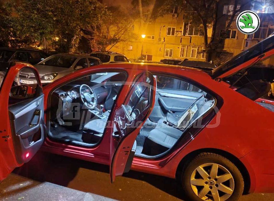 Pachet becuri led leduri iluminare interior Skoda Octavia 3