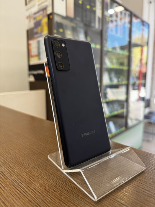 Samsung S20 FE / 128GB / Impecabil / Garantie 12 luni