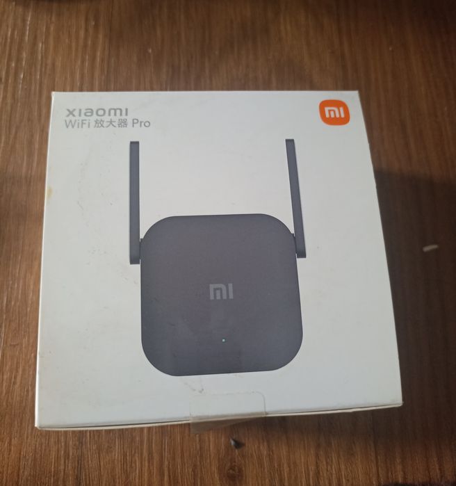 Продаю усилитель Wi-Fi Mi