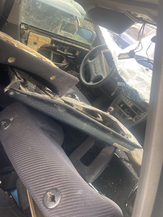 Ауди 100 C4 на разбор