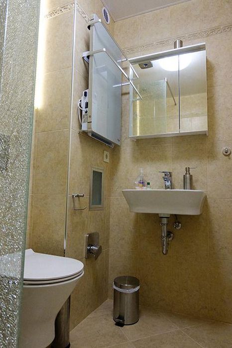 Дава се под наем Четиристаен апартамент в Пловдив, Център - 90 кв.м за 590 € - Снимка #9