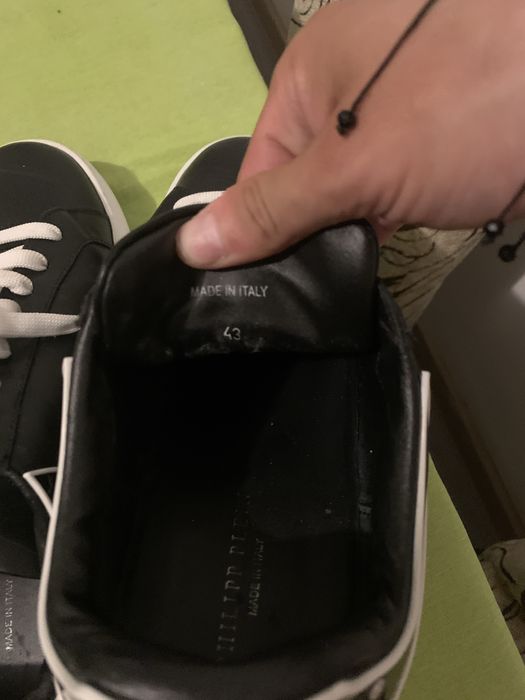 Vand/schimb Tenisi Philip Plein marimea 43 Originali