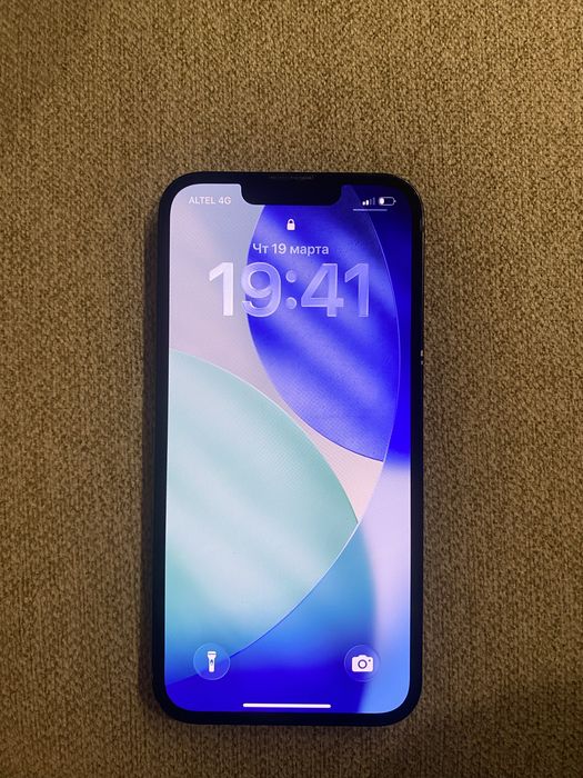 iPhone 13 состояние иделаьное